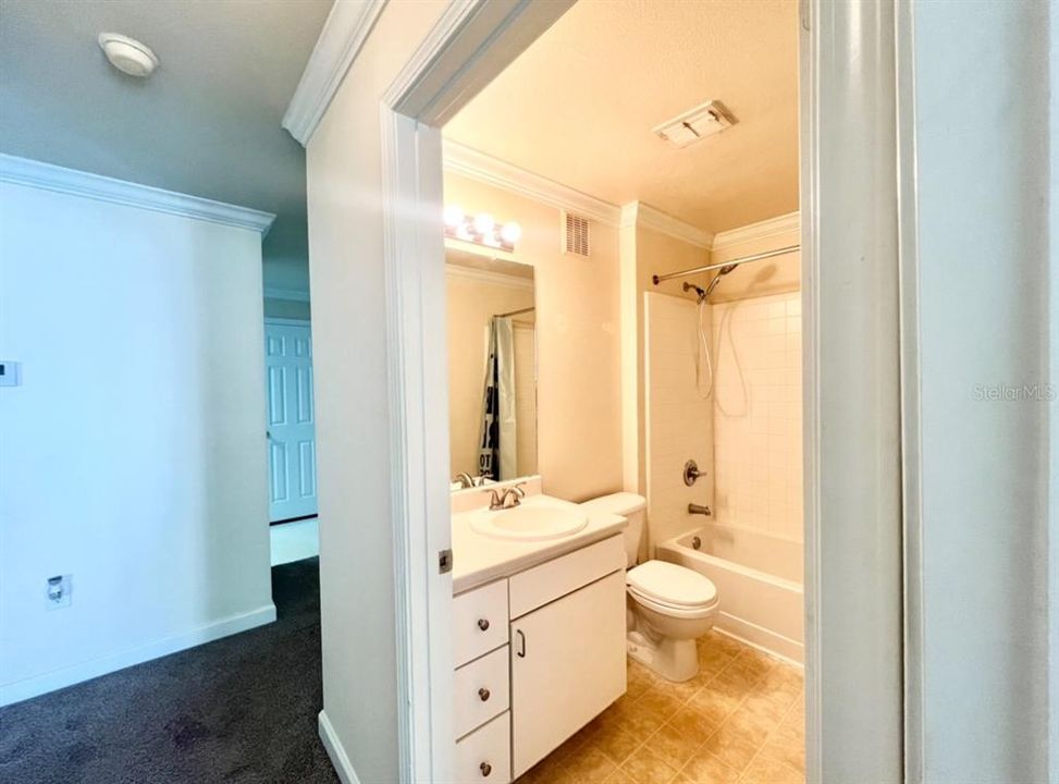 В аренду: $1,695 (2 спален, 2 ванн, 1133 Квадратных фут)