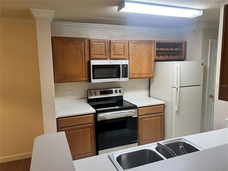 В аренду: $1,695 (2 спален, 2 ванн, 1133 Квадратных фут)