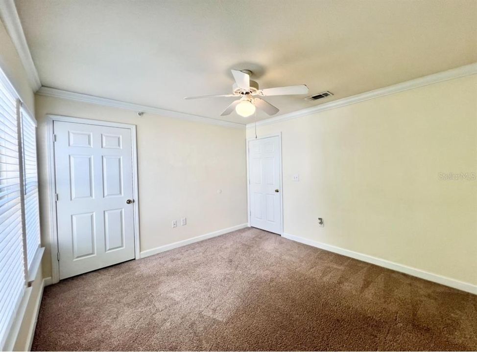 В аренду: $1,695 (2 спален, 2 ванн, 1133 Квадратных фут)