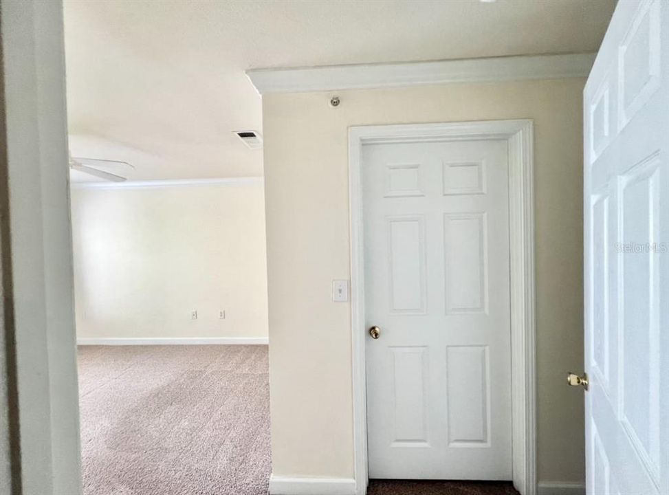 В аренду: $1,695 (2 спален, 2 ванн, 1133 Квадратных фут)