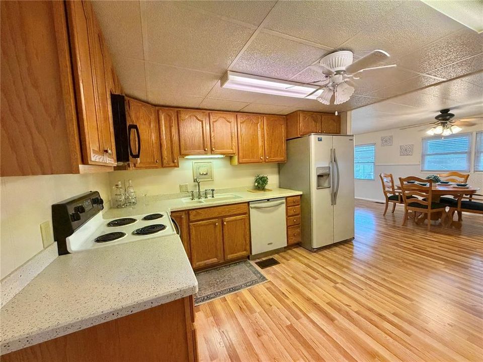 En Venta: $149,000 (2 camas, 2 baños, 1434 Pies cuadrados)