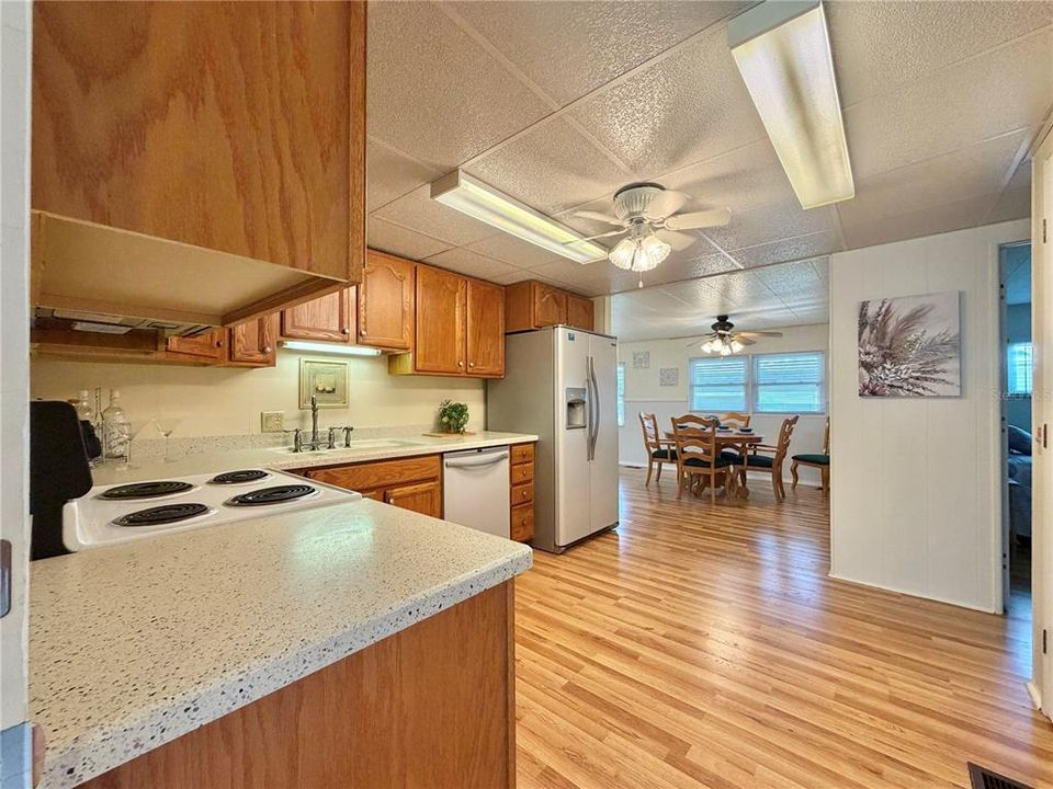 En Venta: $149,000 (2 camas, 2 baños, 1434 Pies cuadrados)