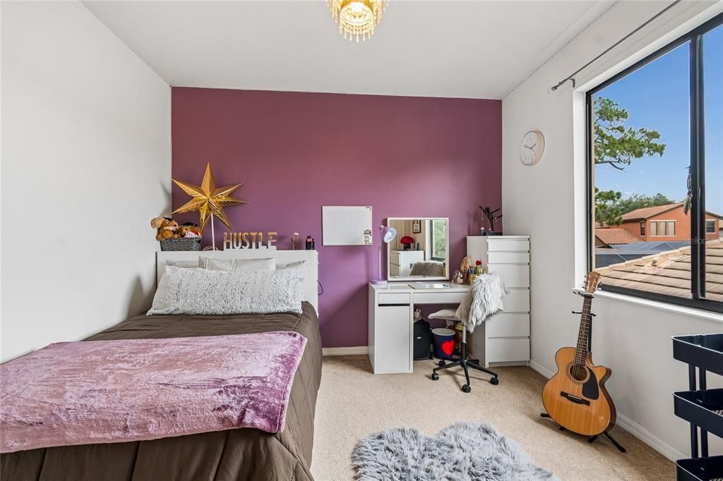 En Venta: $650,000 (4 camas, 2 baños, 3030 Pies cuadrados)