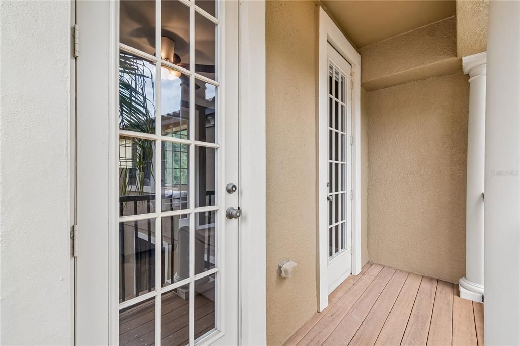 En Venta: $650,000 (4 camas, 2 baños, 3030 Pies cuadrados)
