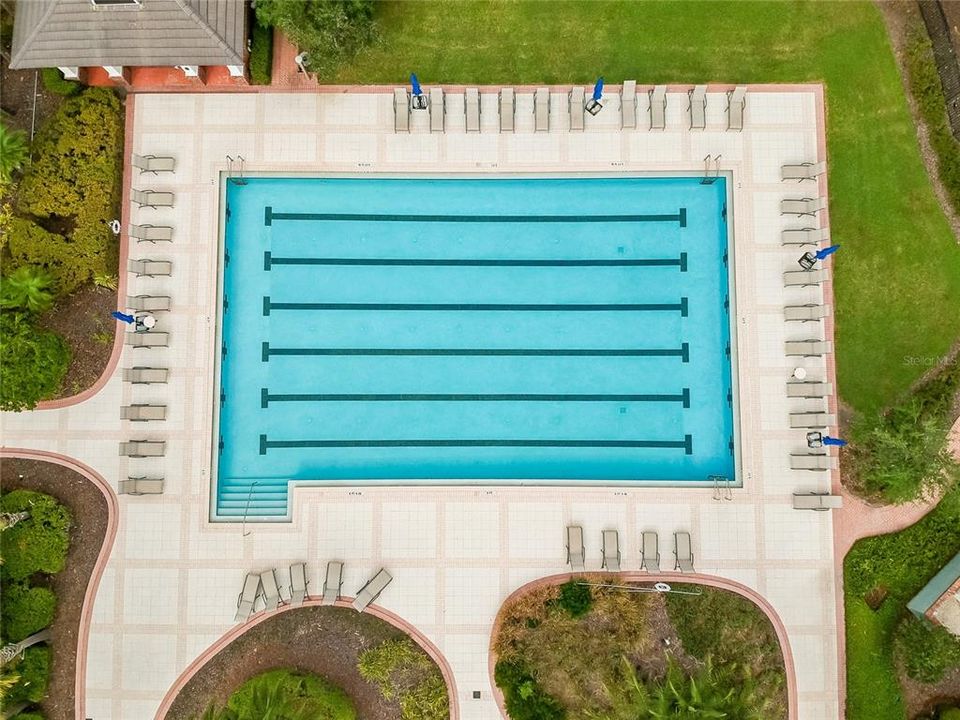 En Venta: $650,000 (4 camas, 2 baños, 3030 Pies cuadrados)
