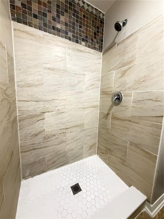 На продажу: $329,900 (4 спален, 2 ванн, 2936 Квадратных фут)