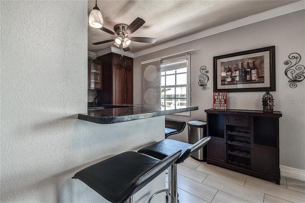 En Venta: $364,000 (2 camas, 1 baños, 774 Pies cuadrados)