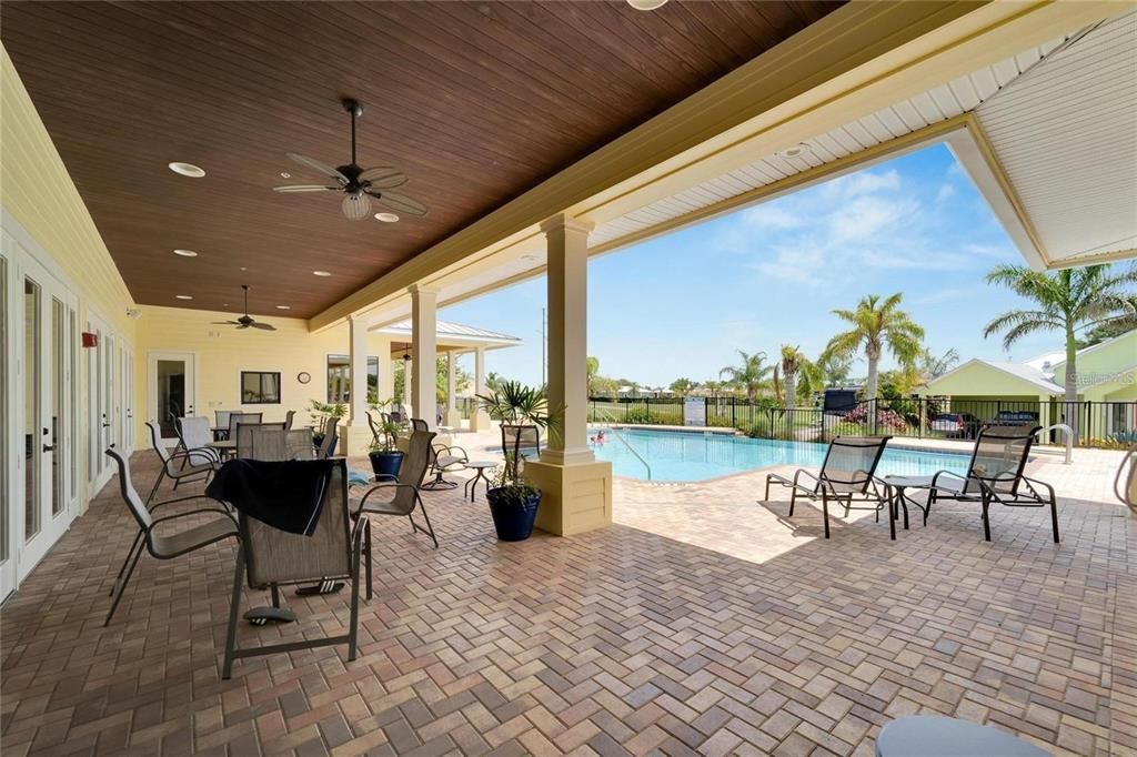 На продажу: $187,000 (0.08 acres)