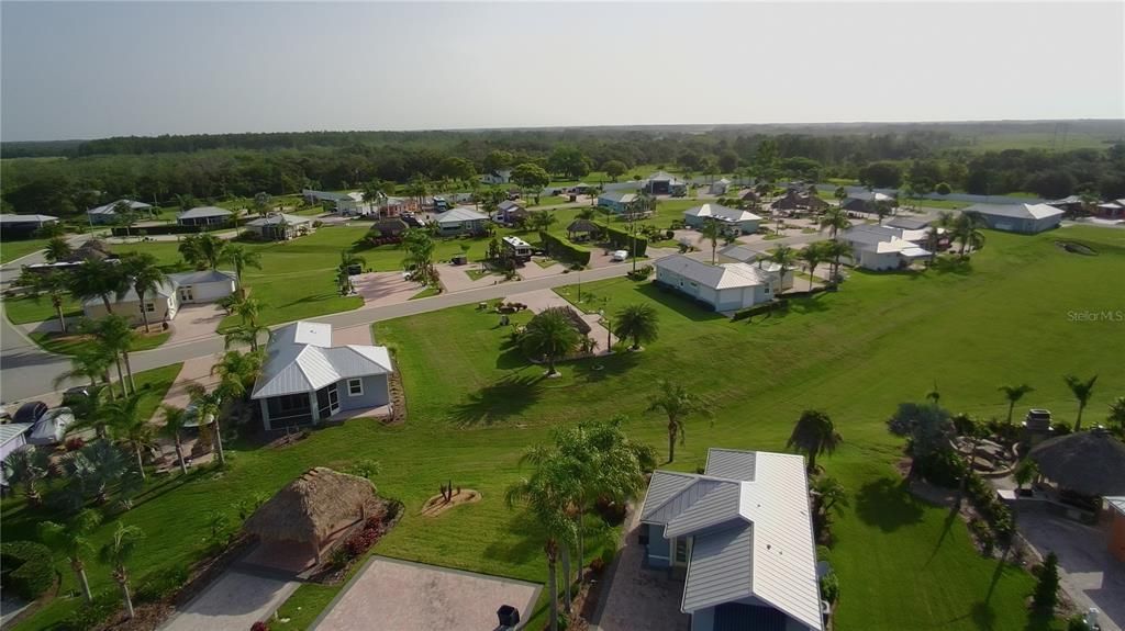 На продажу: $187,000 (0.08 acres)