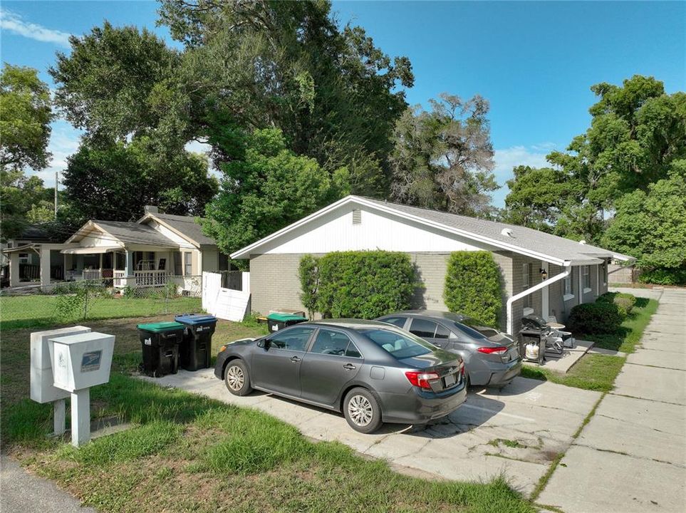 Active With Contract: $1,139,000 (12 beds, 0 baths, 5766 Square Feet)