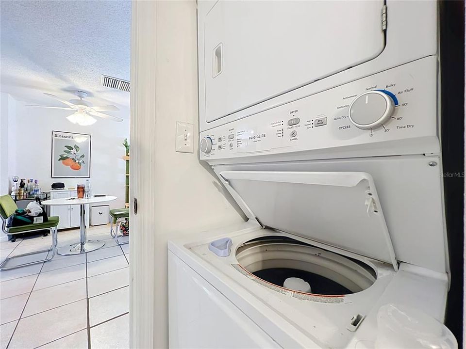 Active With Contract: $1,139,000 (12 beds, 0 baths, 5766 Square Feet)