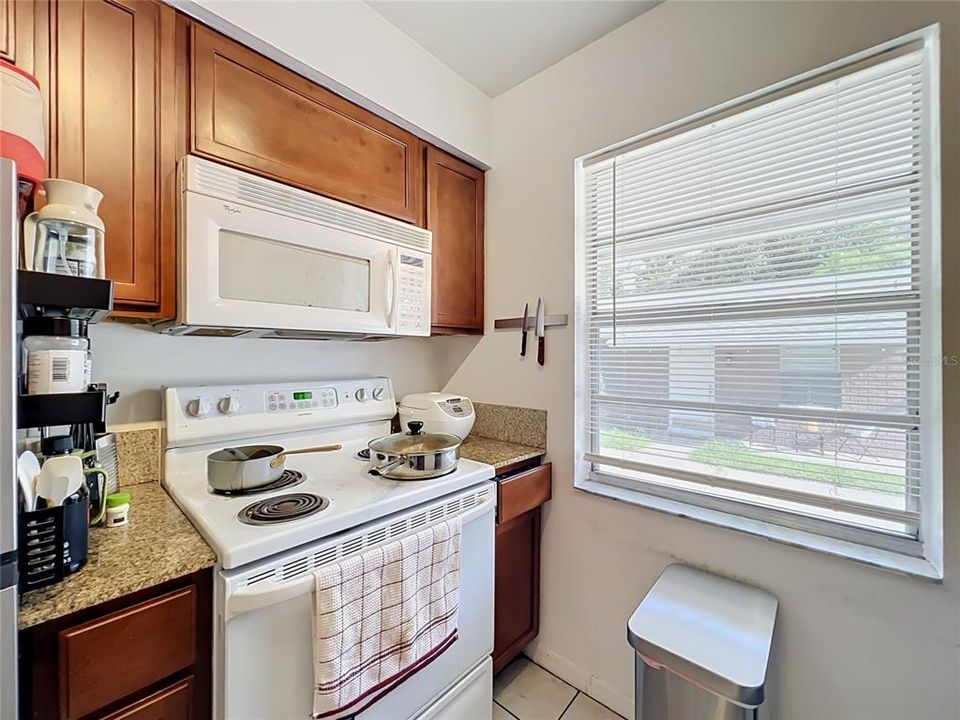 Active With Contract: $1,139,000 (12 beds, 0 baths, 5766 Square Feet)