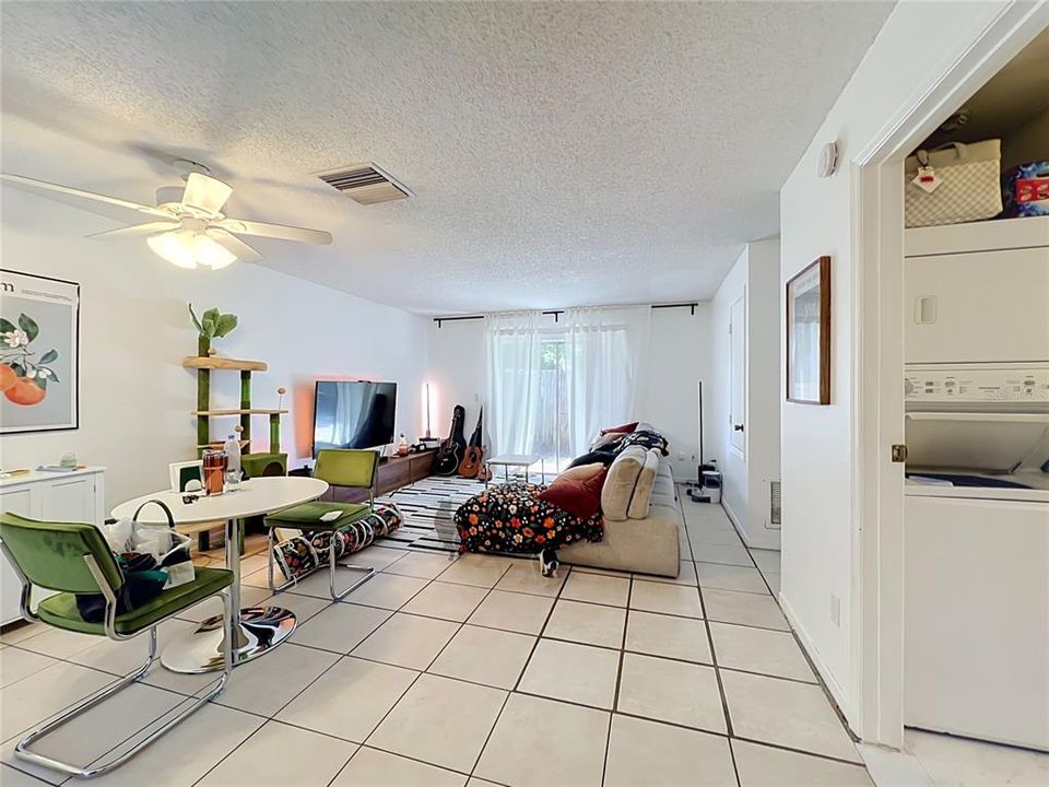 Active With Contract: $1,139,000 (12 beds, 0 baths, 5766 Square Feet)