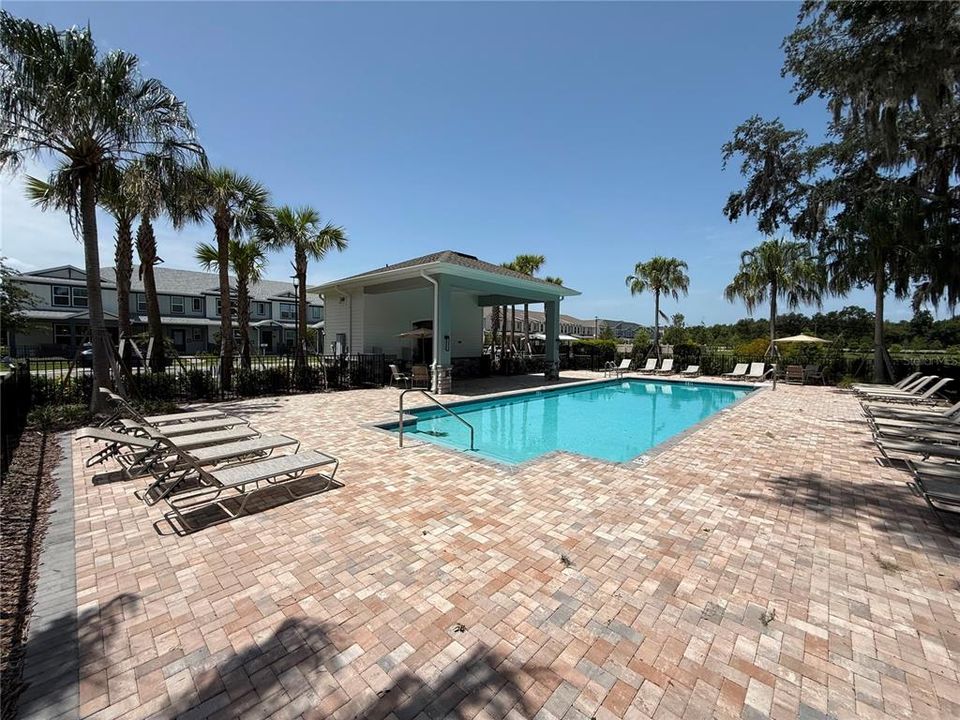 For Rent: $2,650 (3 beds, 2 baths, 1683 Square Feet)