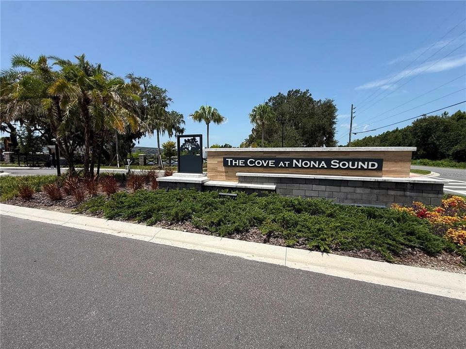 For Rent: $2,650 (3 beds, 2 baths, 1683 Square Feet)