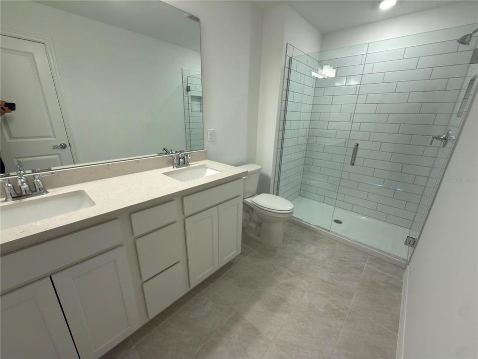 For Rent: $2,650 (3 beds, 2 baths, 1683 Square Feet)