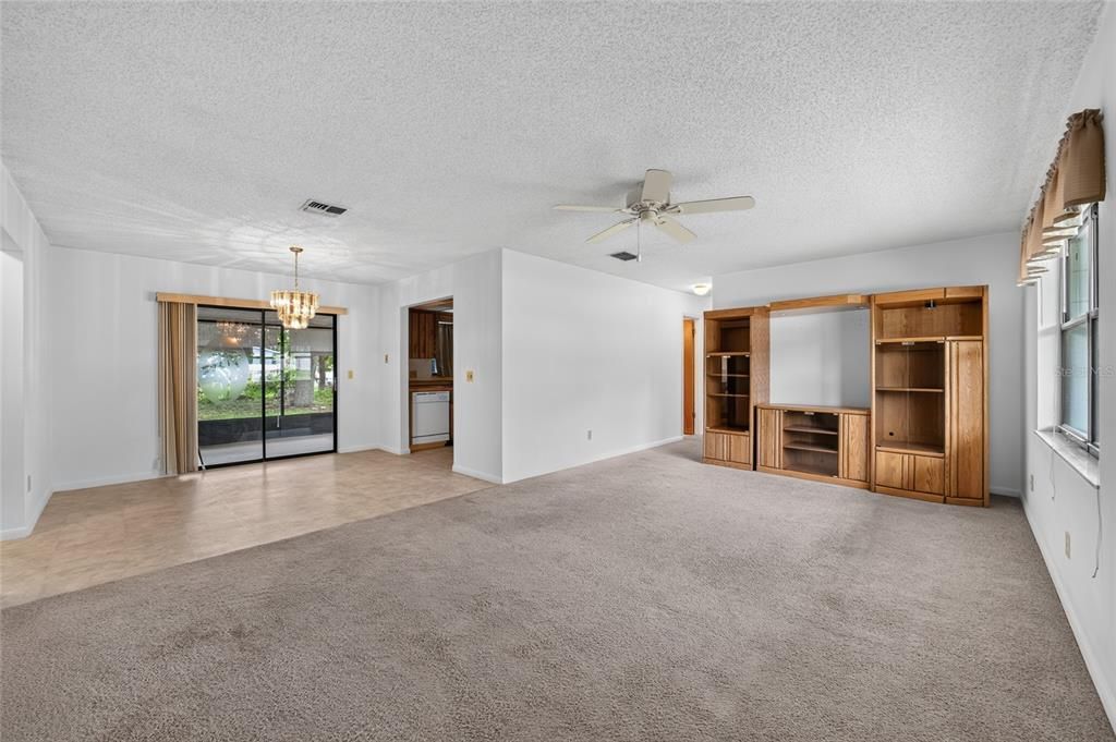En Venta: $230,000 (2 camas, 2 baños, 1080 Pies cuadrados)