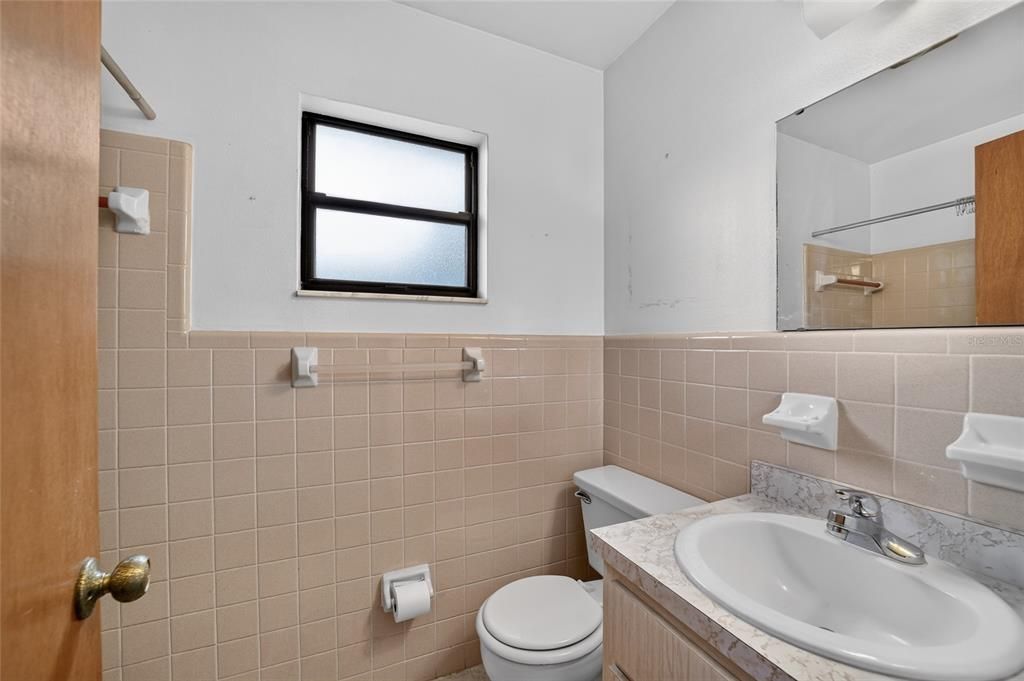 En Venta: $230,000 (2 camas, 2 baños, 1080 Pies cuadrados)