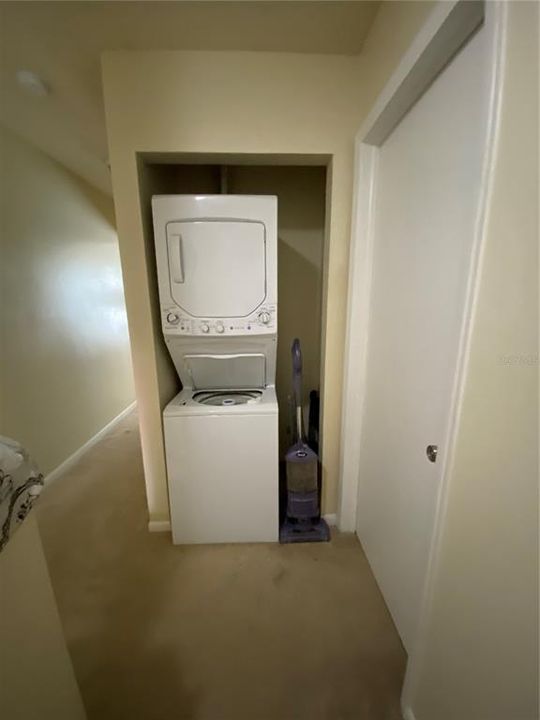For Rent: $2,000 (3 beds, 2 baths, 1368 Square Feet)