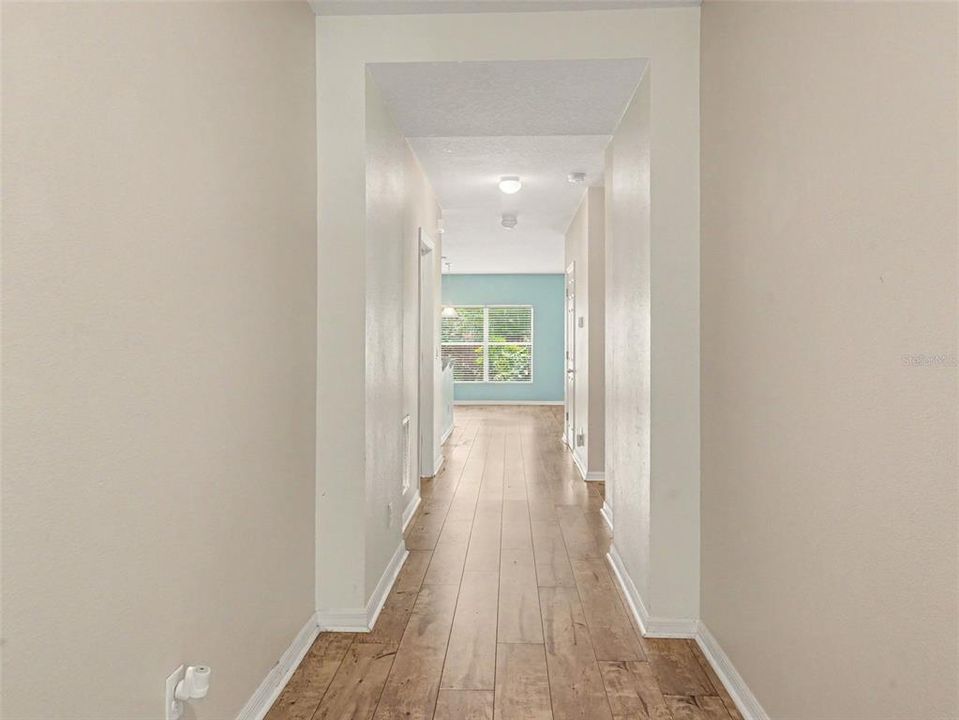 En Venta: $350,000 (3 camas, 2 baños, 1690 Pies cuadrados)