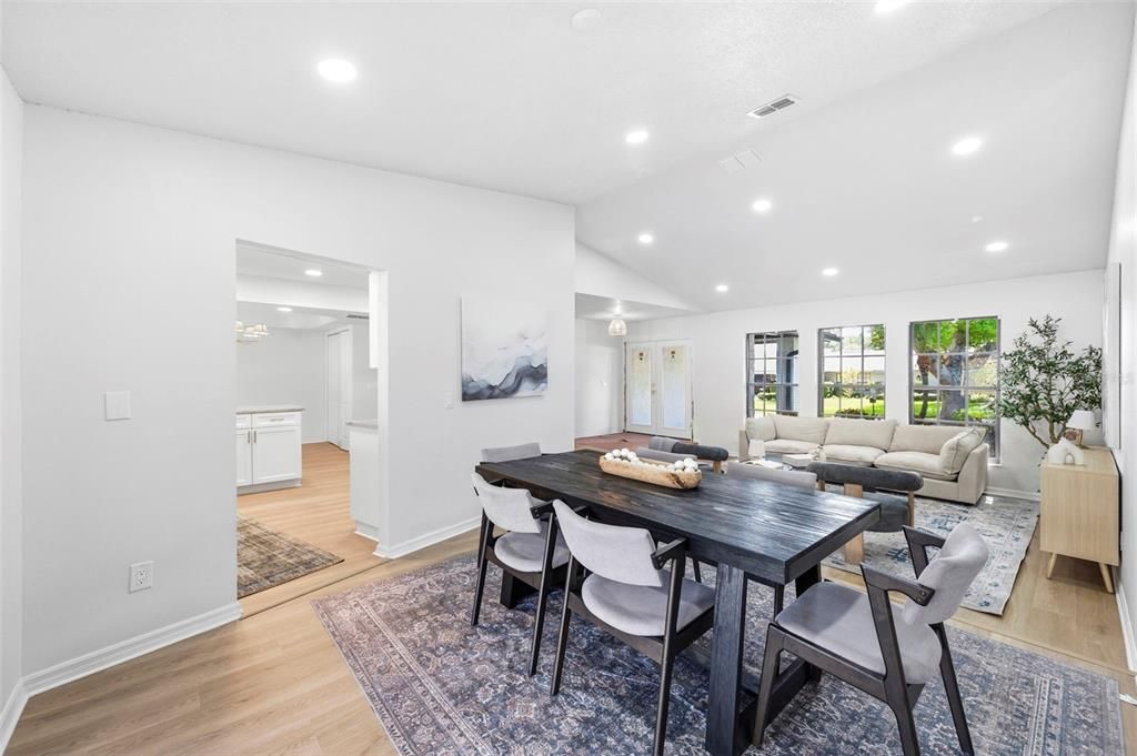 Activo con contrato: $479,000 (3 camas, 2 baños, 1964 Pies cuadrados)