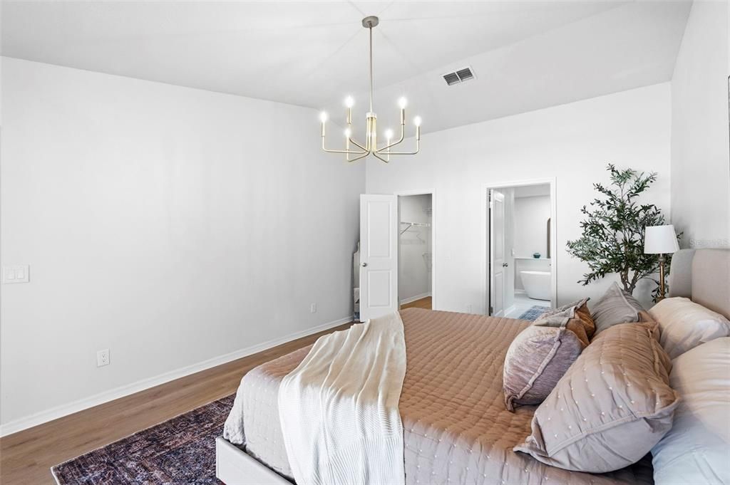 Activo con contrato: $479,000 (3 camas, 2 baños, 1964 Pies cuadrados)