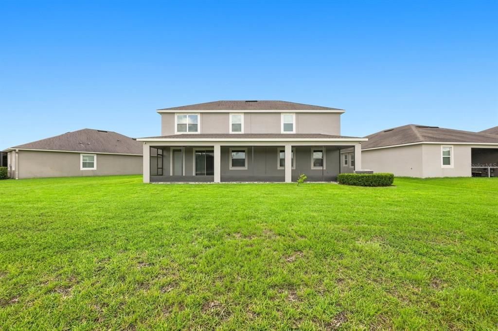 En Venta: $559,900 (4 camas, 2 baños, 3047 Pies cuadrados)