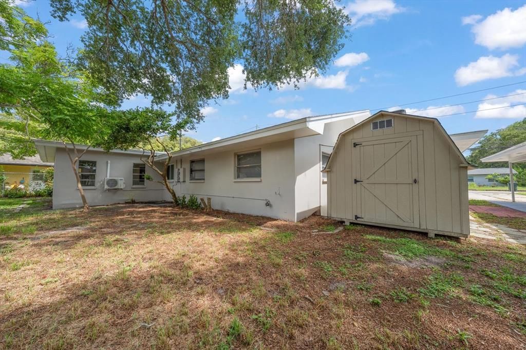 En Venta: $449,000 (4 camas, 0 baños, 1980 Pies cuadrados)