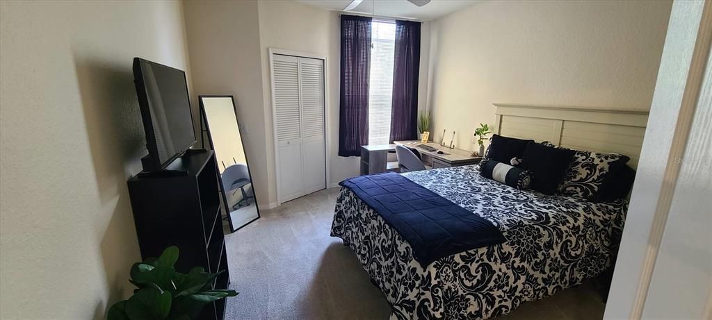 En Venta: $199,900 (2 camas, 2 baños, 1111 Pies cuadrados)