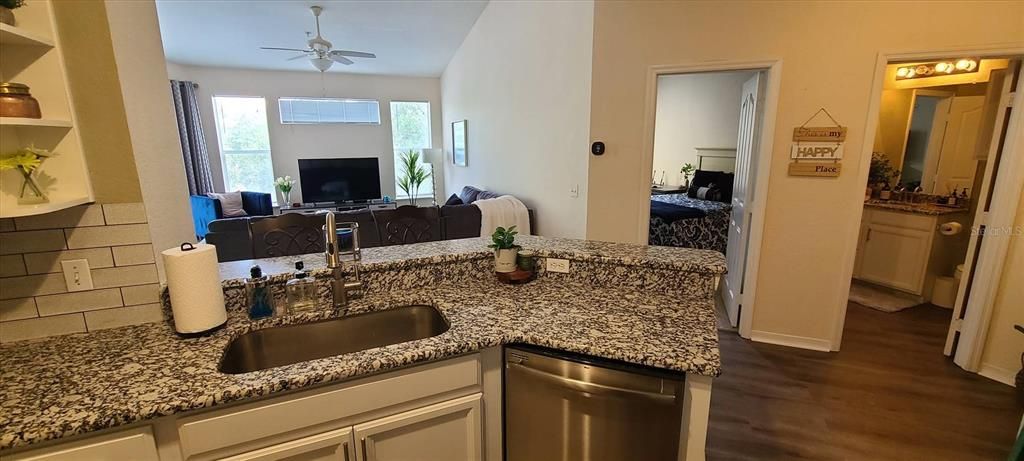 En Venta: $199,900 (2 camas, 2 baños, 1111 Pies cuadrados)