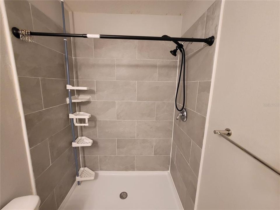 En Renta: $1,850 (4 camas, 2 baños, 2142 Pies cuadrados)