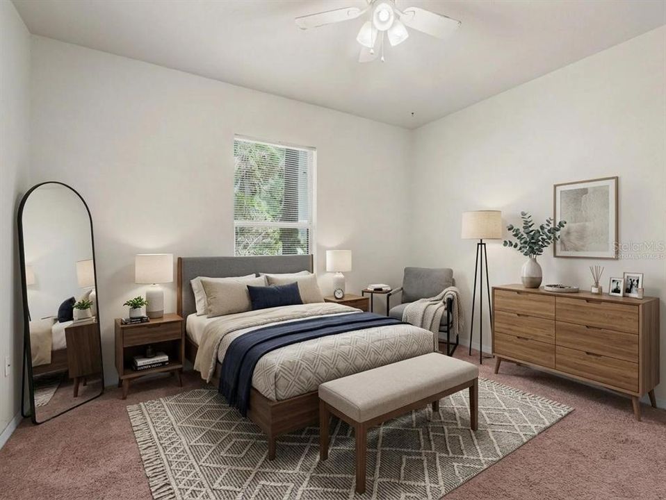 For Sale: $135,000 (1 beds, 1 baths, 808 Square Feet)