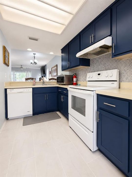 В аренду: $1,950 (2 спален, 2 ванн, 1148 Квадратных фут)