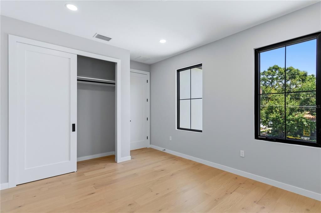 En Venta: $1,549,000 (5 camas, 5 baños, 3251 Pies cuadrados)