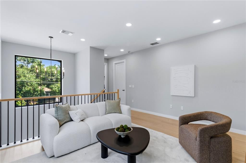 En Venta: $1,549,000 (5 camas, 5 baños, 3251 Pies cuadrados)
