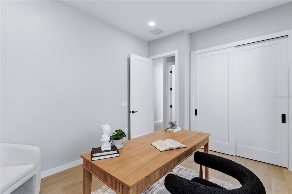 En Venta: $1,549,000 (5 camas, 5 baños, 3251 Pies cuadrados)
