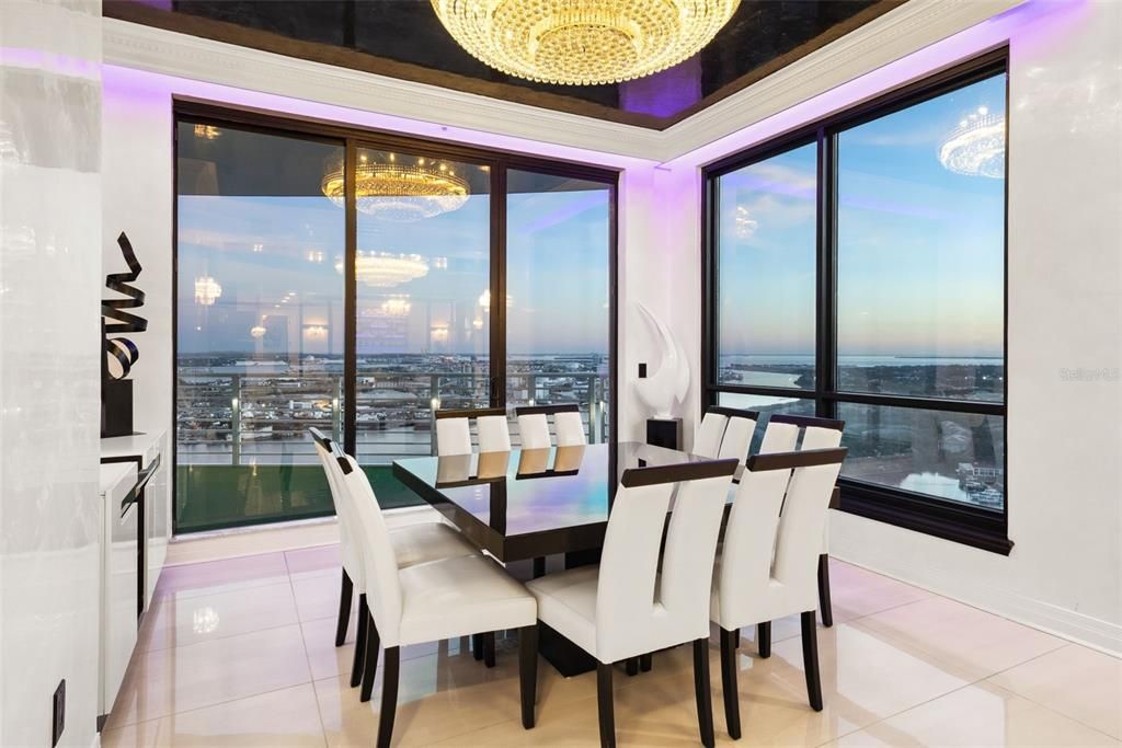 В аренду: $14,000 (3 спален, 3 ванн, 2885 Квадратных фут)