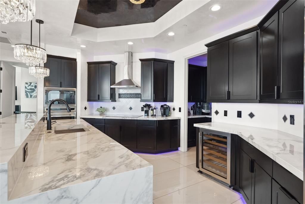 В аренду: $14,000 (3 спален, 3 ванн, 2885 Квадратных фут)