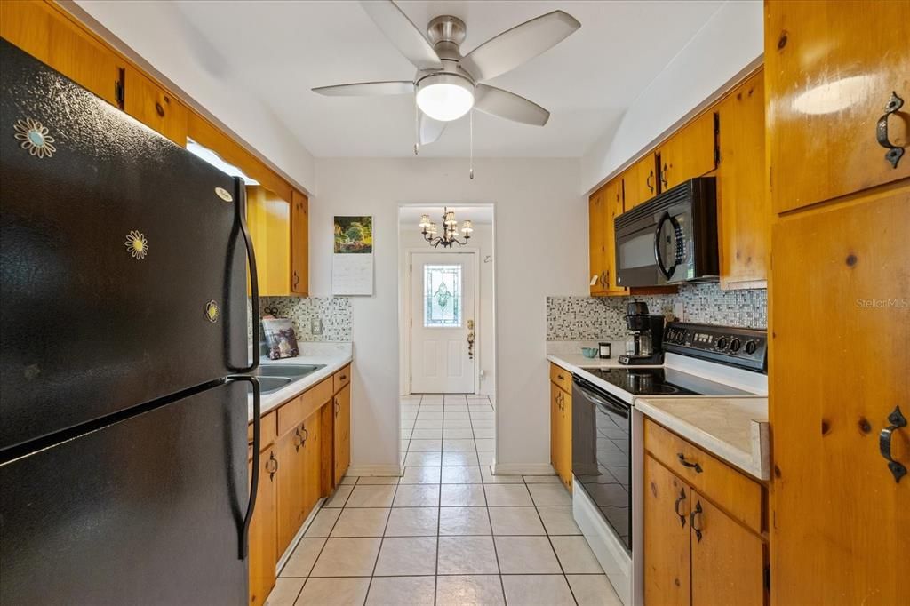 En Venta: $389,000 (3 camas, 2 baños, 1804 Pies cuadrados)