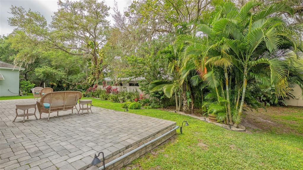En Venta: $585,000 (3 camas, 2 baños, 2482 Pies cuadrados)