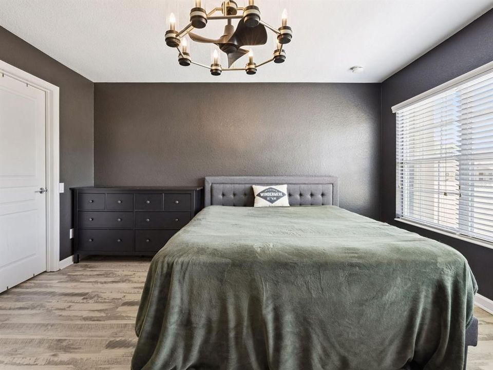 En Venta: $370,000 (3 camas, 2 baños, 1644 Pies cuadrados)