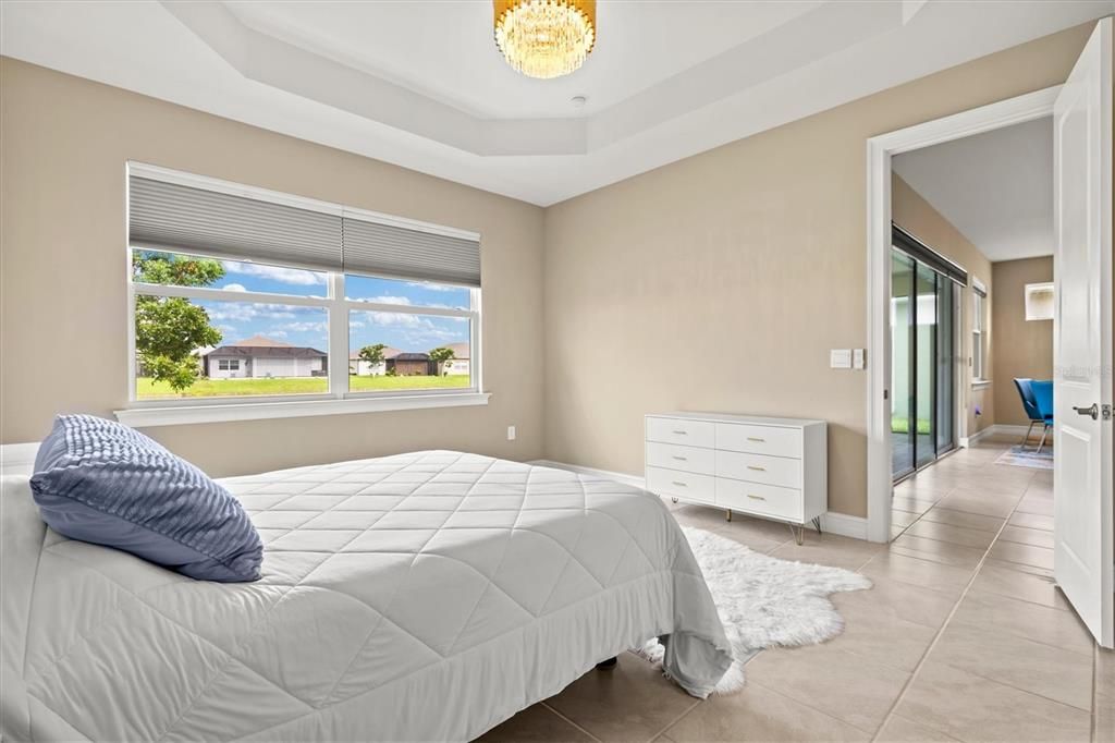 For Sale: $385,000 (3 beds, 2 baths, 2221 Square Feet)