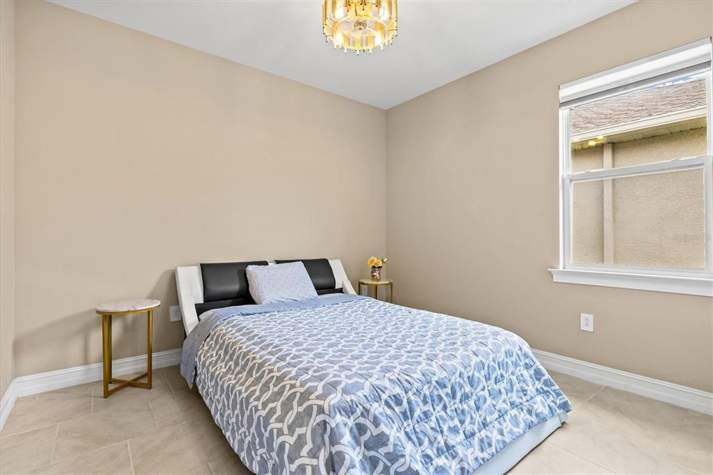 For Sale: $385,000 (3 beds, 2 baths, 2221 Square Feet)