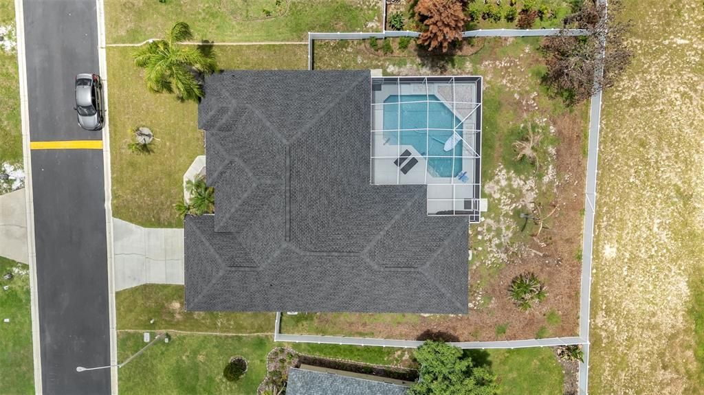 Activo con contrato: $505,000 (4 camas, 3 baños, 2400 Pies cuadrados)