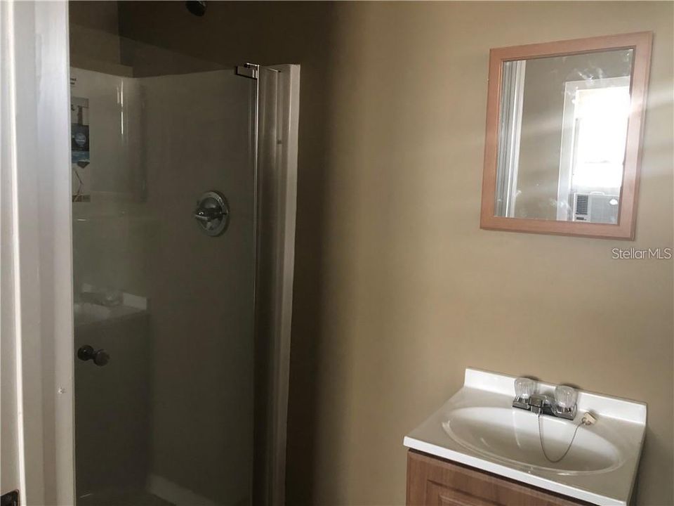 В аренду: $1,250 (1 спален, 1 ванн, 512 Квадратных фут)