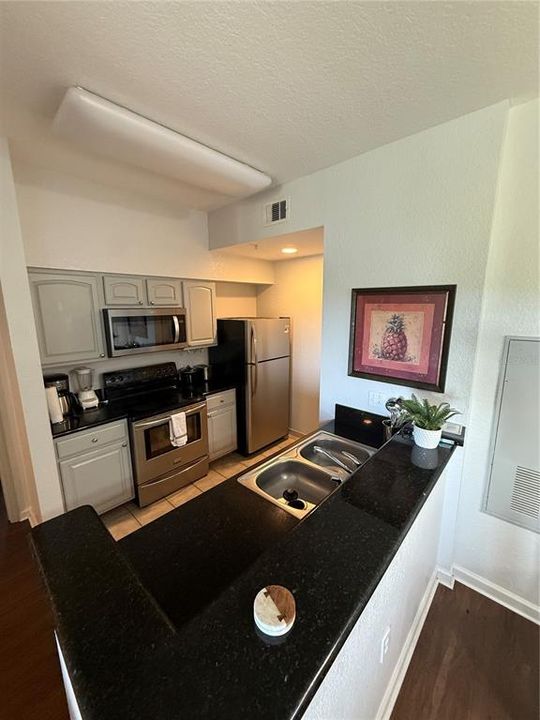 En Venta: $179,500 (3 camas, 2 baños, 1231 Pies cuadrados)