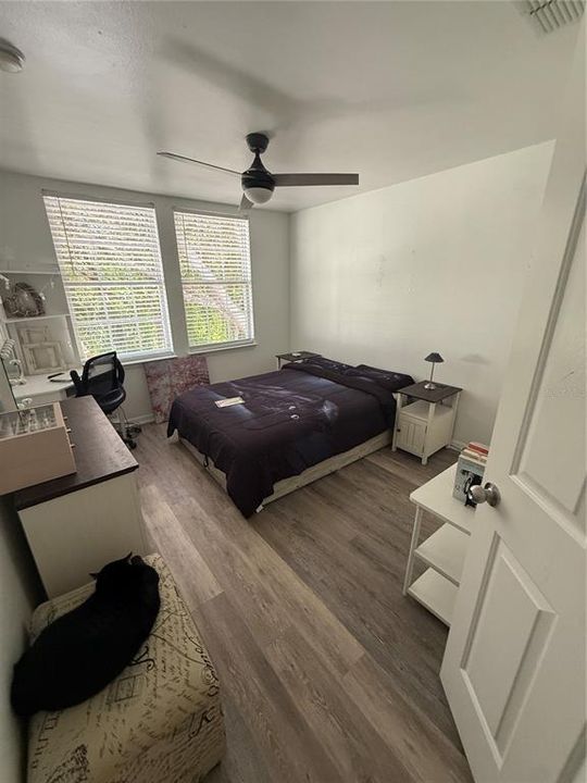 For Sale: $330,000 (3 beds, 2 baths, 1371 Square Feet)