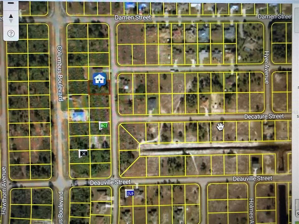 En Venta: $19,900 (0.24 acres)