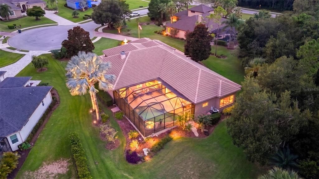 En Venta: $1,095,000 (4 camas, 3 baños, 3556 Pies cuadrados)
