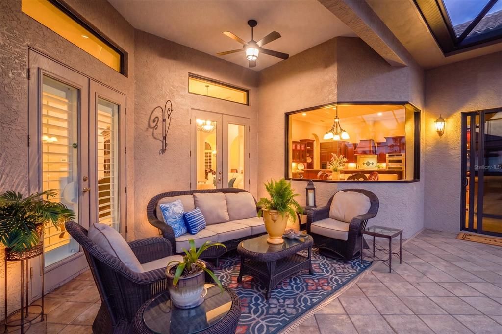 En Venta: $1,095,000 (4 camas, 3 baños, 3556 Pies cuadrados)